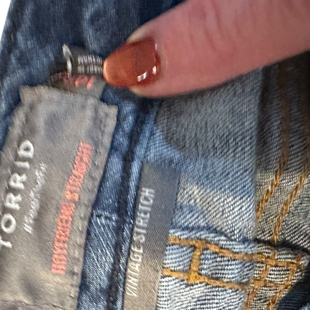 Torrid Vintage Stretch Blue Jeans - Picture 2 of 3